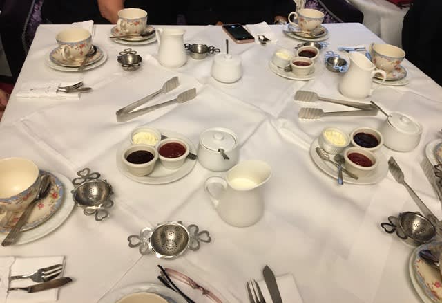 Windsor Arms tea table
